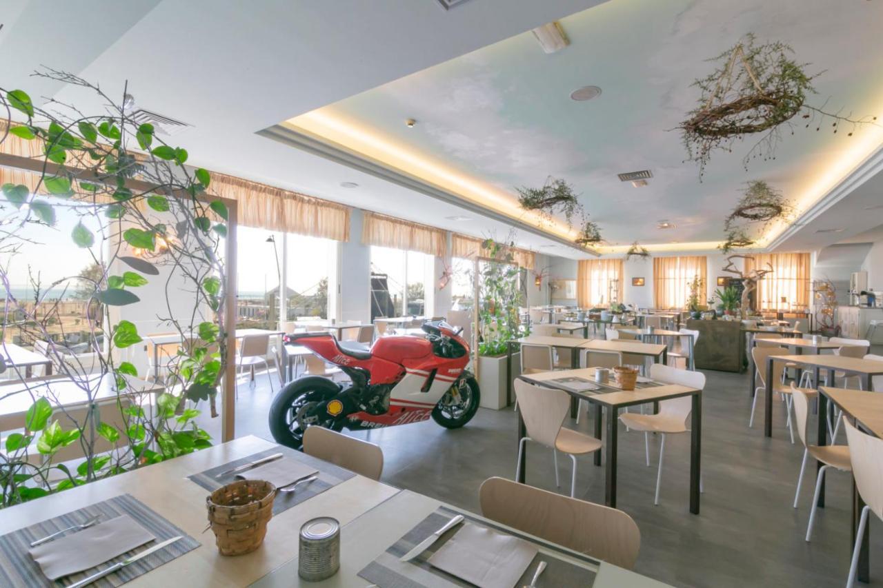 Hotel Corallo Rimini Dış mekan fotoğraf
