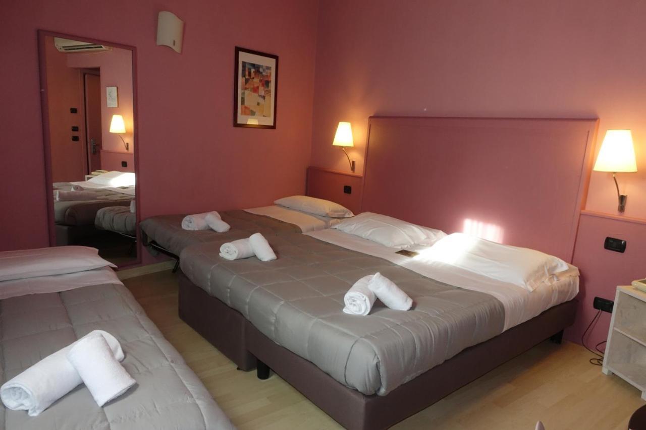 Hotel Corallo Rimini Dış mekan fotoğraf