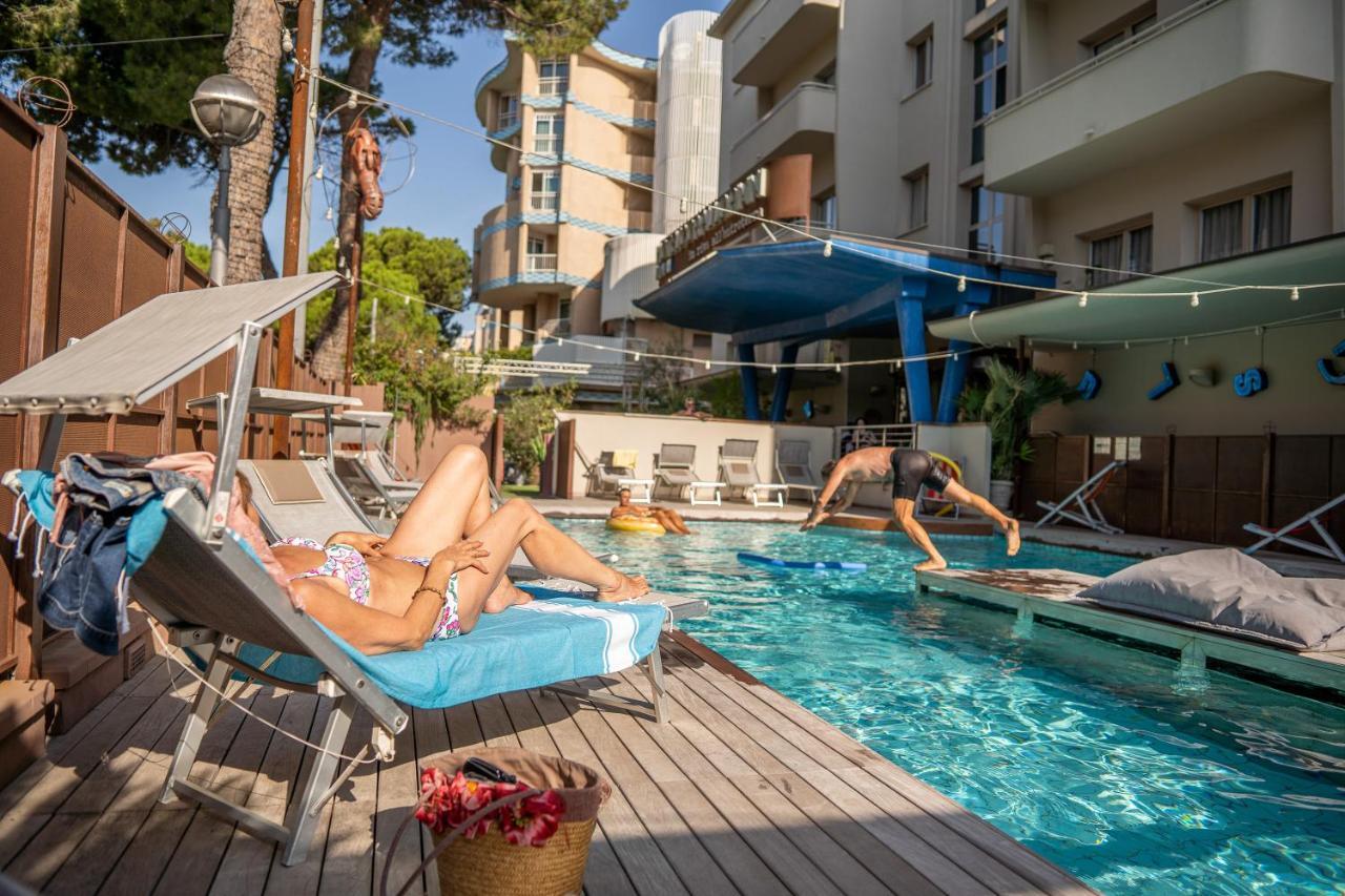 Hotel Corallo Rimini Dış mekan fotoğraf